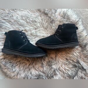 UGG Men's Black Chukka Boots